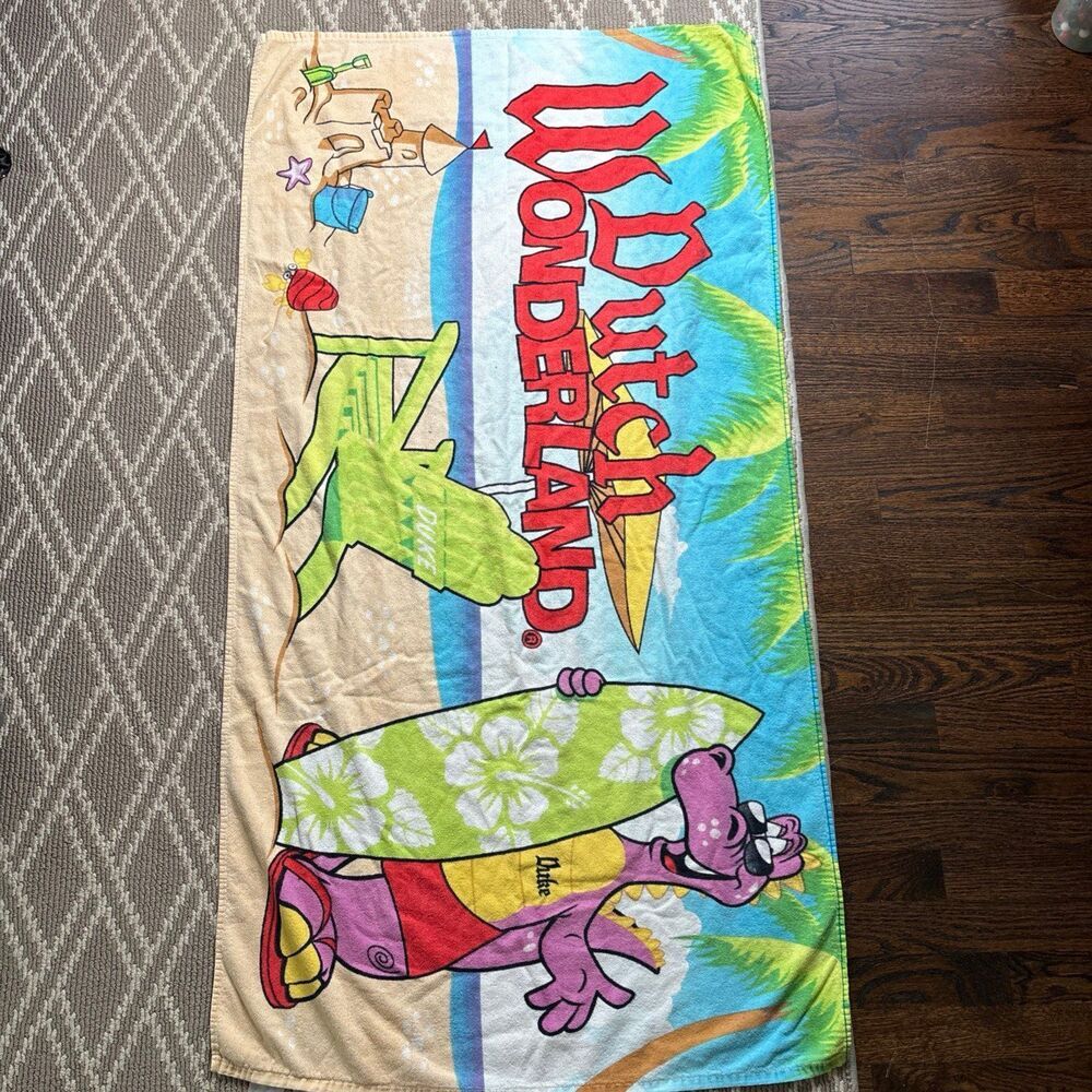 Vintage Dutch Wonderland Beach Towel Duke The Dragon Mascot Lancaster PA